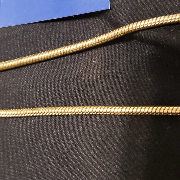 Rhinestone leaf rope chain - Picture 4 of 5